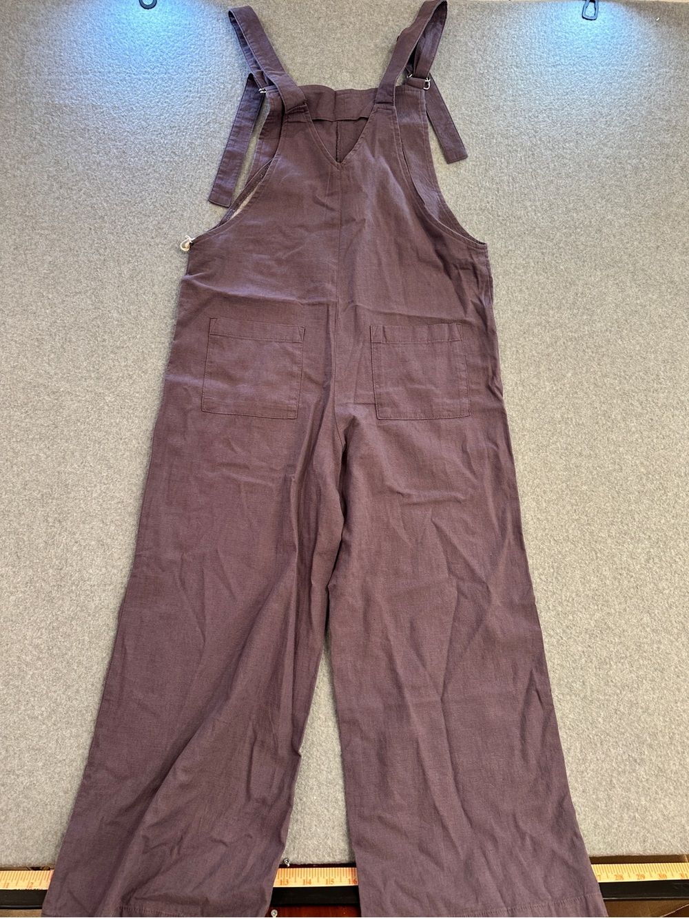 Letter To Juliet Linen Blend Wide-Leg Overalls in Deep Plum - Picture 7 of 9